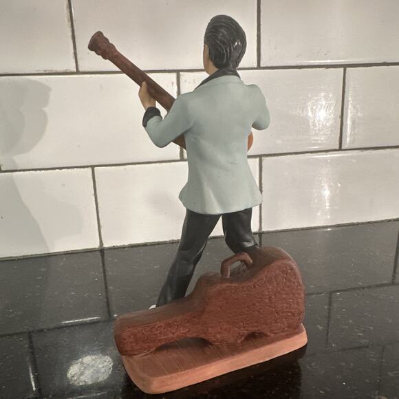 Elvis Presley Avon Porcelain Figurine 7" Tall Guitar Memphis 1987 With Box - Picture 6 of 13